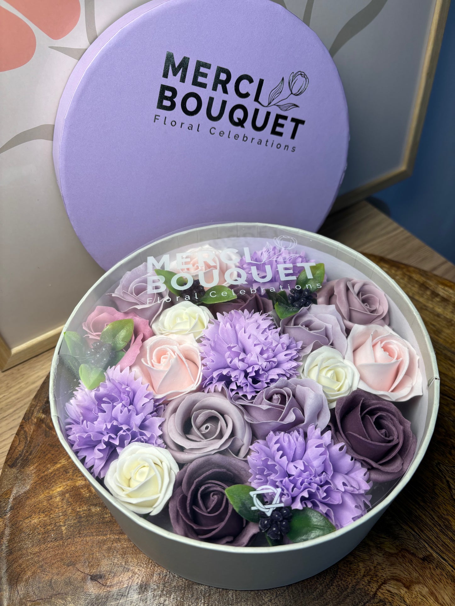 Coffret en fleurs de savon Mauve